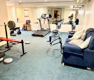 Rosida Gardens, So15 - Photo 3