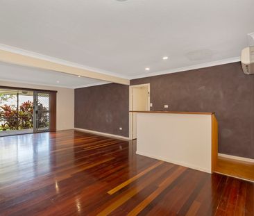 Massive Family Home - Photo 1