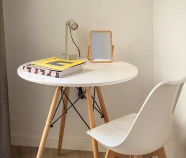 Carrer de l'Hospital, Barcelona, Catalonia 08001 - Photo 2