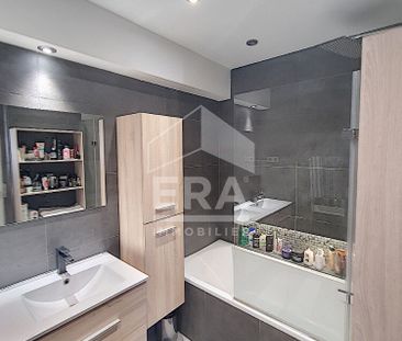 A LOUER - APPARTEMENT 3 PIECES AVEC PARKING ET CAVE - Photo 1