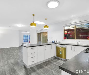 Perfect Family Home !! - Photo 3