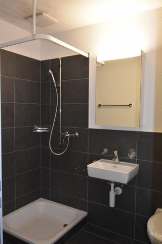 Moderne Wohnung in grüner Umgebung - Photo 5