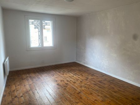 Location maison 4 pièces, 94.00m², Les Aires - Photo 5