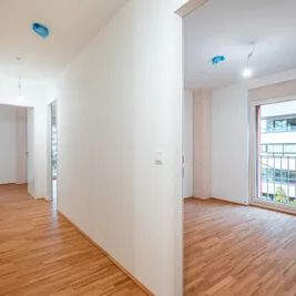 Attraktive 4-Zimmer Wohnung mit großzügiger Wohnfläche, Innenstadt & Parks schnell erreichbar - Palais Rosé - Foto 1