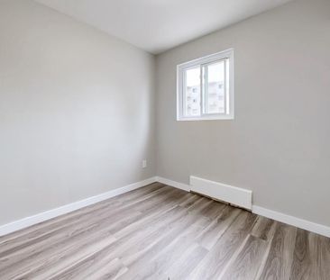 For Lease - 362 Elgin Court Unit# 3, Oshawa, Ontario - Photo 1