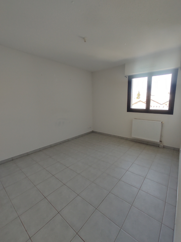 LIMOGES T4 DE 95 m² AVEC PARKING - Photo 5