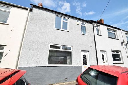 4 bedroom house to rent - Photo 2