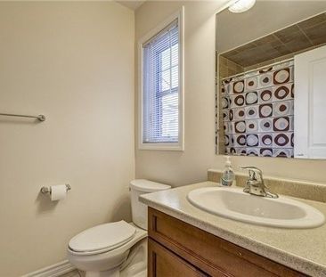 For Lease - 82 Enford Crescent Unit# Upper, Brampton, Ontario - Photo 4