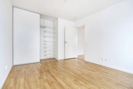 Borgarfjordsgatan, Kista - Photo 4