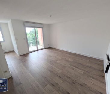 Location Appartement 2 pièces 47m² GAILLAC 81600 - Photo 1