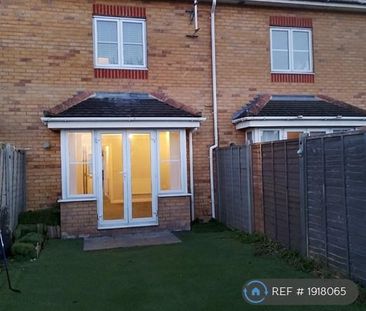 3 bedroom terraced house to rent - Photo 2