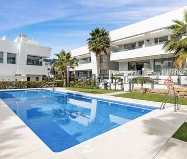 Alquiler de chalet pareado en Avenida La Finca, 17 - Photo 2