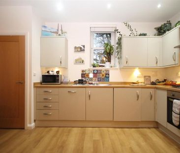 1 bedroom flat to rent - Photo 6