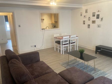 1 Bed Flat, Pilgrims Court, EC1M - Photo 3