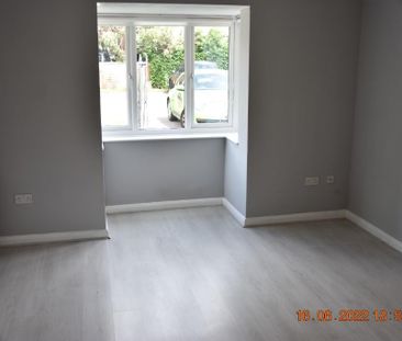 2 bedroom cluster house to rent - Photo 4