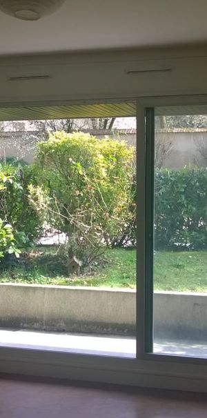 Location Appartement 1 pièce 29m² ENGHIEN LES BAINS 95880 - Photo 1