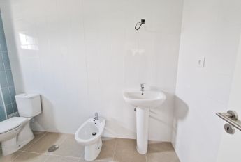 Apartamento T3 em Aradas novo para arrendamento