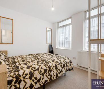 3 bedroom mews to rent - Photo 6