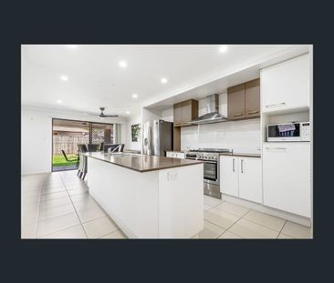 98 Mount Kaputar Ave, Fitzgibbon, Qld 4018 - Photo 3