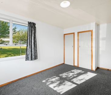 Clean and Tidy House for Rent! - Photo 1