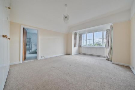 5 bedroom detached house to rent - Photo 4