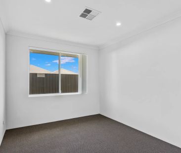 Modern Coastal Family Home with Side Access - Photo 5