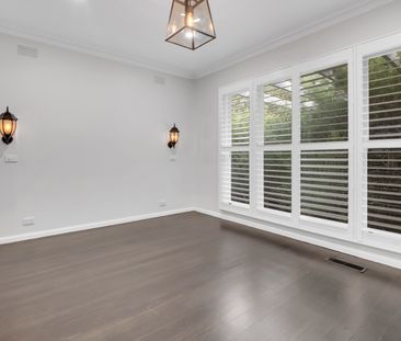 33 Yallambie Road, Macleod VIC 3085 - House For Rent | Domain - Photo 3