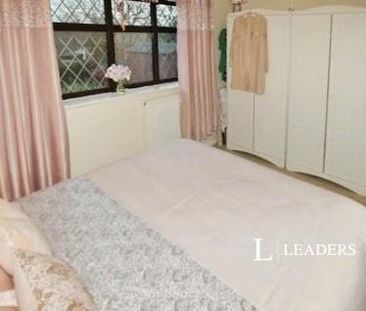 2 bedroom bungalow to rent - Photo 5