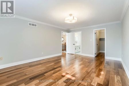 100 POPLAR HEIGHTS DRIVE - Photo 4