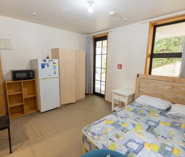 Boarding House Room Close to University - Photo 4