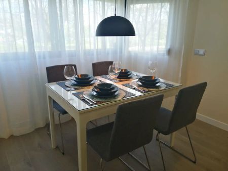 Apartamento de alquiler en Calle Administrador Gutierrez Anaya, Parque Alcosa - Photo 3