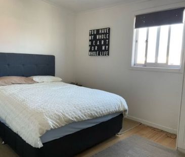 The Ultimate Dromana Location – Walk to Everything - Photo 3