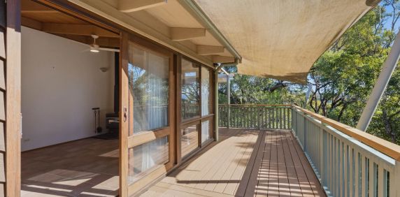 Relaxed Coastal Living - Photo 2
