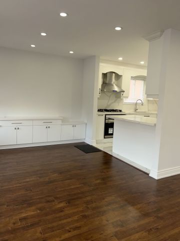 For Lease - 16 Nuttall Street, Brampton, Ontario - Photo 2