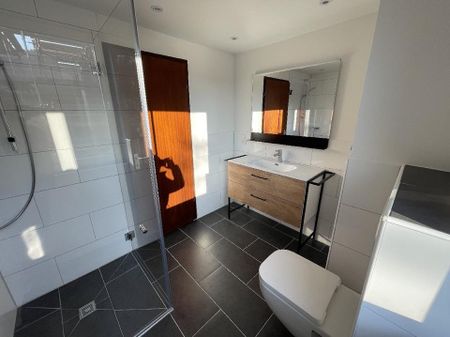 Sanierte 3 Zimmerwohnung am Hanielpark in Düsseldorf-Düsseltal - Photo 4