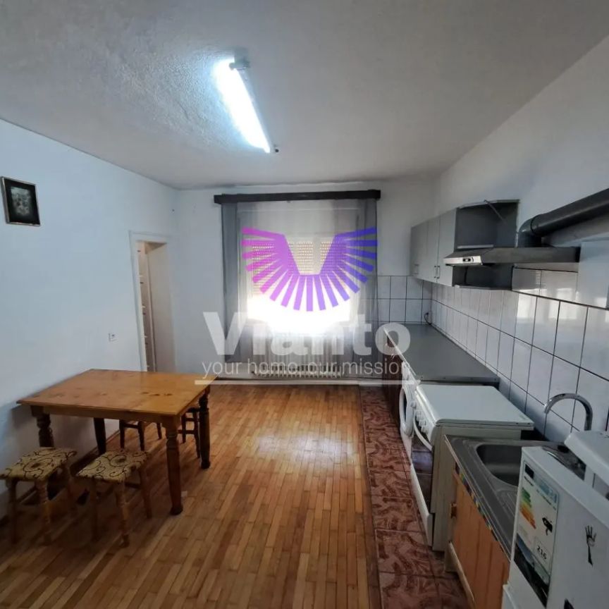 Apartament 2 Camere la Casa, 80 mpu - Calea Poplacii - Photo 1