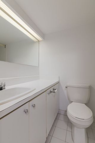 1975 Maisonneuve Blvd West - Photo 4