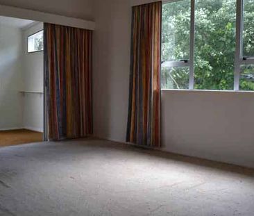 HOKOWHITU - 2 BEDROOM - Photo 1