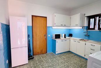 Moradia T2 com Quintal em São Domingos de Rana