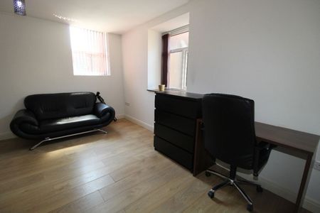 Flat , - Moor Lane, Preston - Photo 5