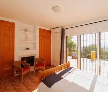 3 room luxury Villa for rent in Alhaurín de la Torre, Spain - Photo 5