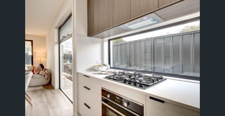 Brand New Luxury Residence - Photo 2