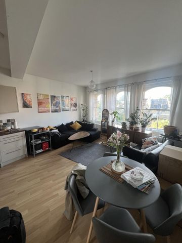 2 bedroom flat to rent - Photo 2