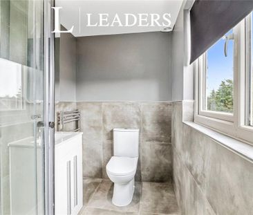 1 bedroom in a house share to rent - Photo 6