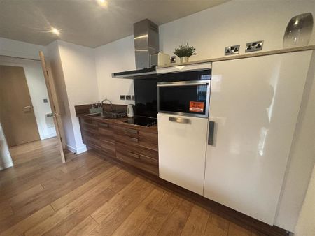 2 bedroom apartment to rent - Photo 2