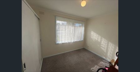 Neat 3-Bedroom Home - Photo 4