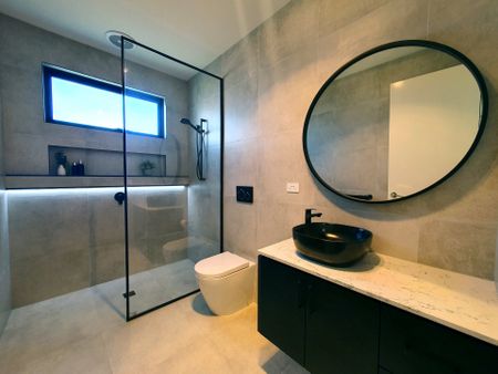 Comfort & Modern Living in the Heart of Preston - Photo 5
