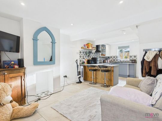 2 bedroom house to rent - Photo 1