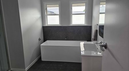 PURIRI CRES, MASTERTON - 3-BDRM - $590 P/W - Photo 4