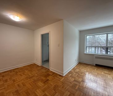 For Lease - 69 Old Mill Terrace Unit# 10, Toronto, Ontario - Photo 3